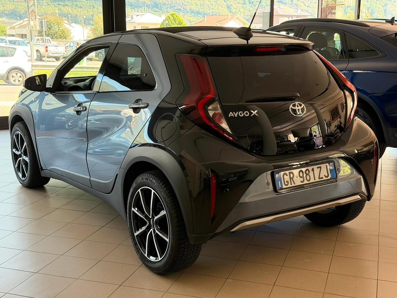 Toyota Aygo X Air X 1.0 Lounge Air 72cv s-cvt *tetto apribile