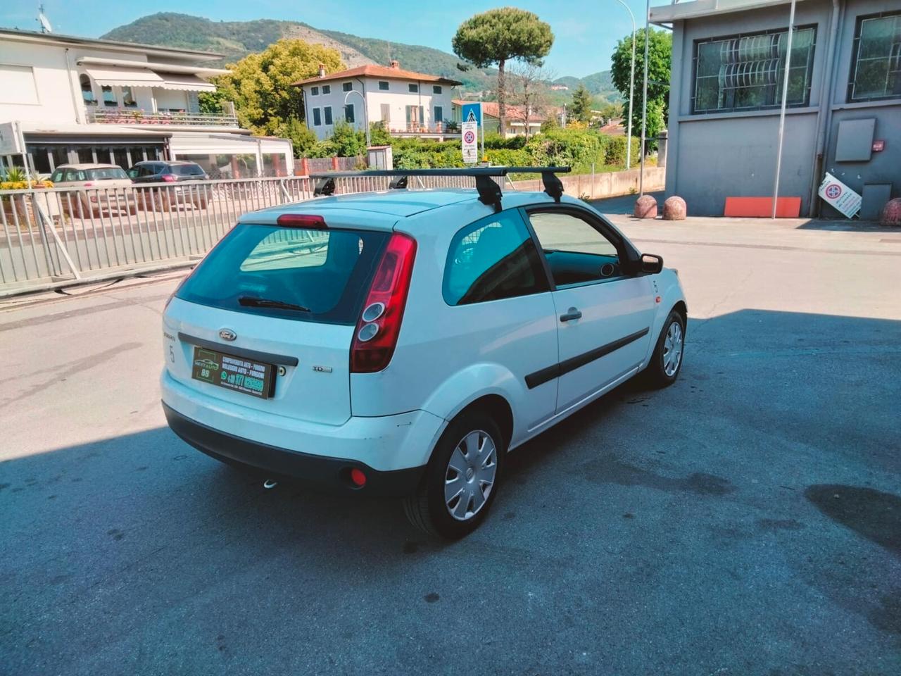 Ford Fiesta 1.4 TDCi 5p. Ghia