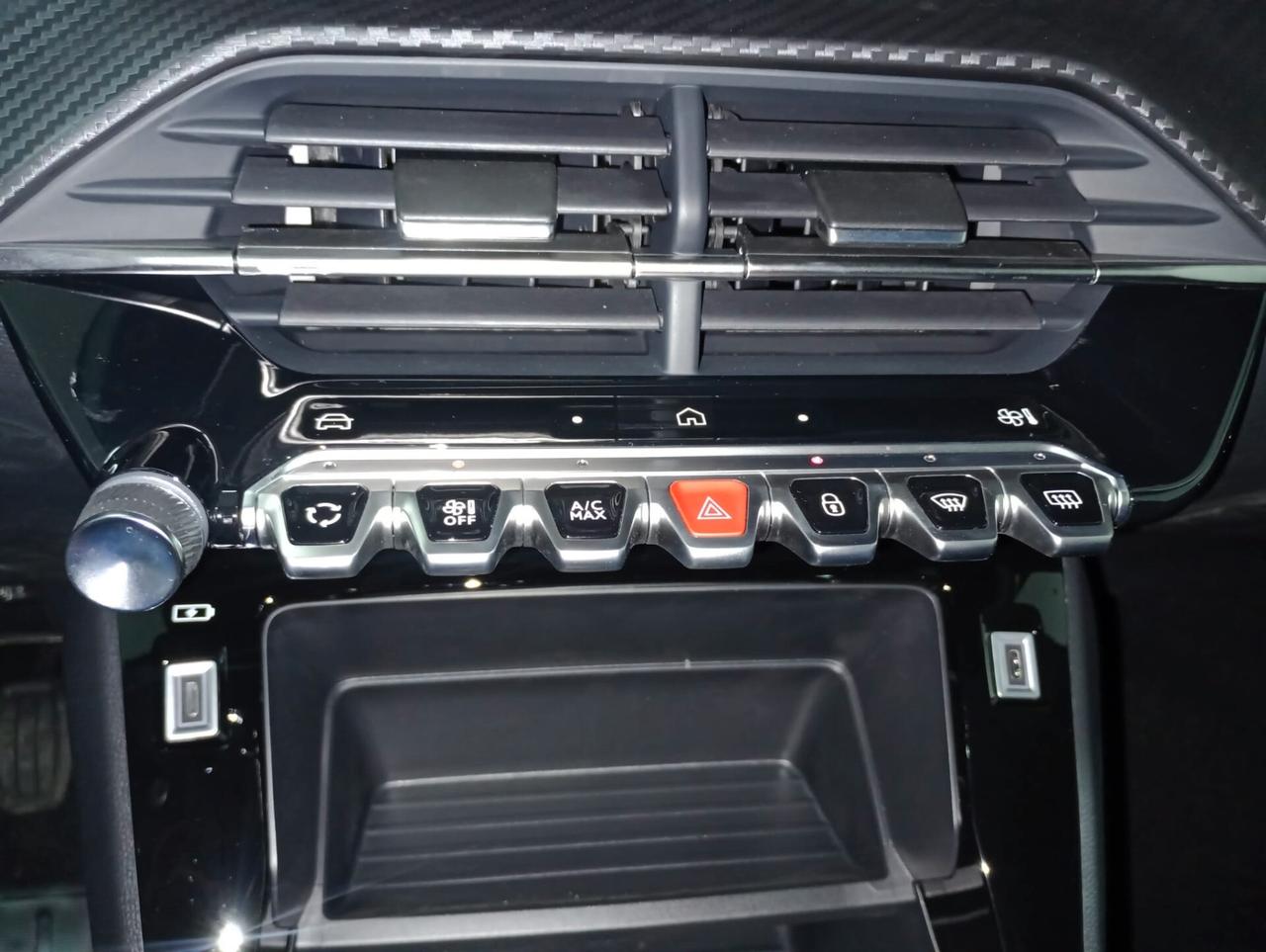 Peugeot 208 Hybrid 110 e-DCS6 Business