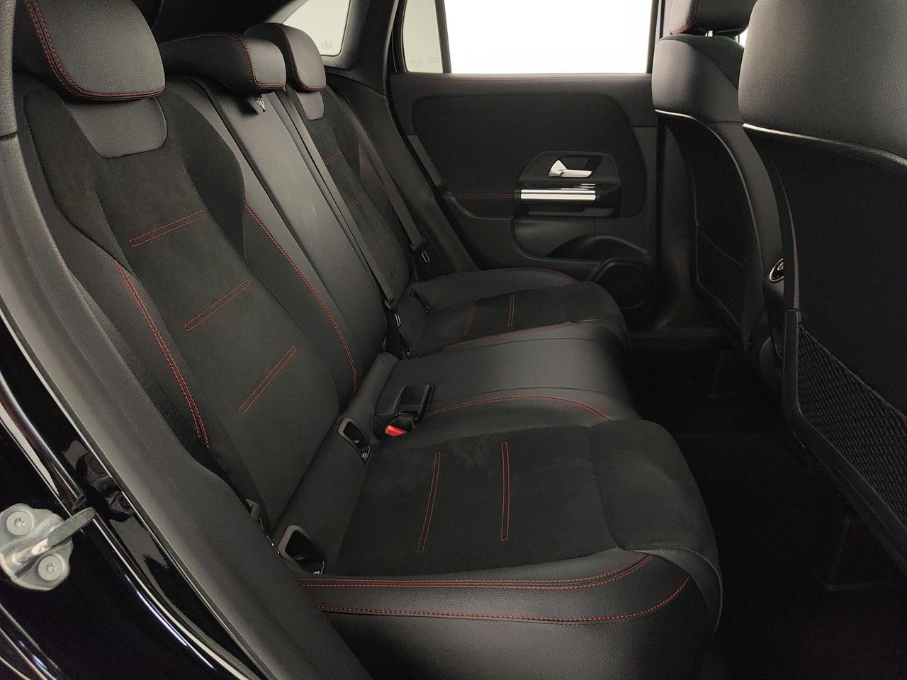 Mercedes-Benz GLA 200 d Premium auto