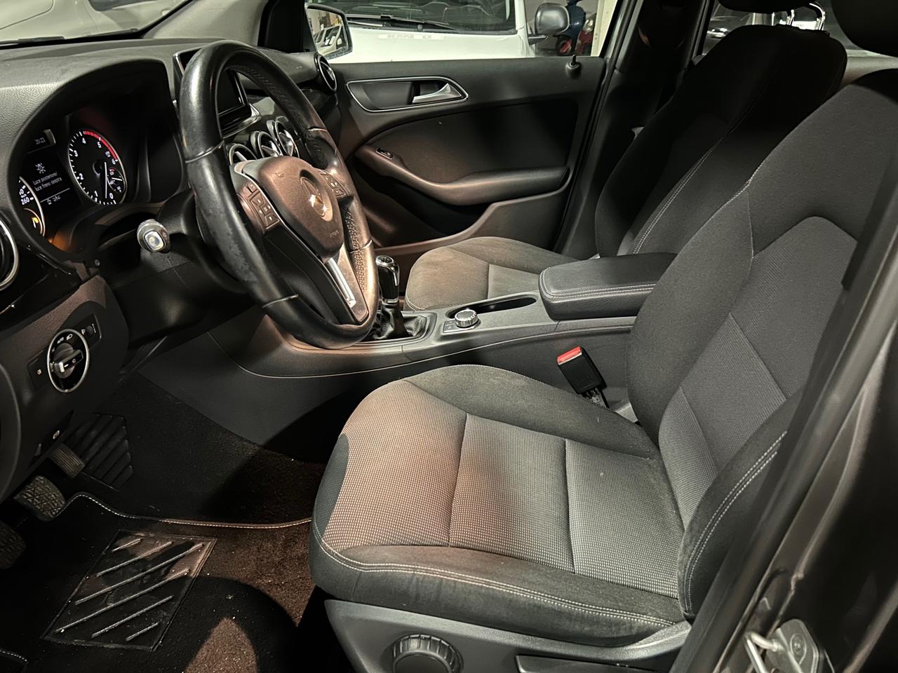 Mercedes-Benz B 180 CDI Premium