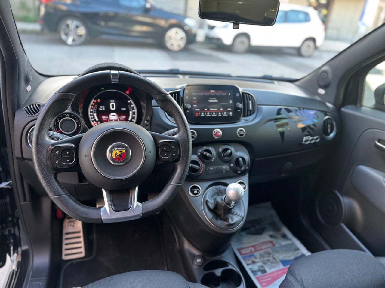 Abarth 595 1.4 Turbo T-Jet 165 CV