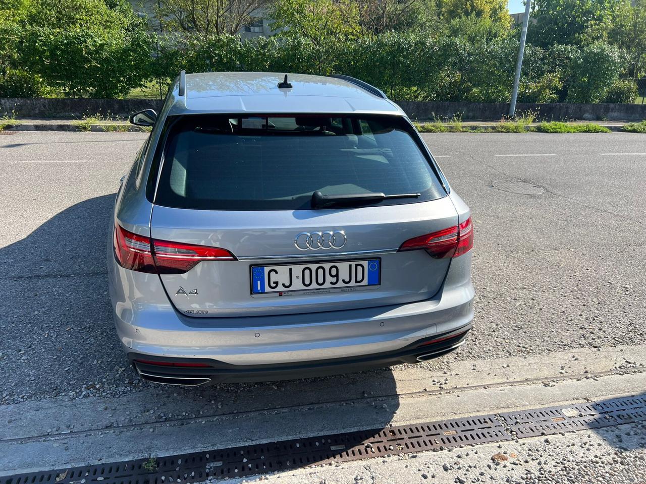 Audi A4 Avant 35 TDI/163 CV S tronic Business Advanced