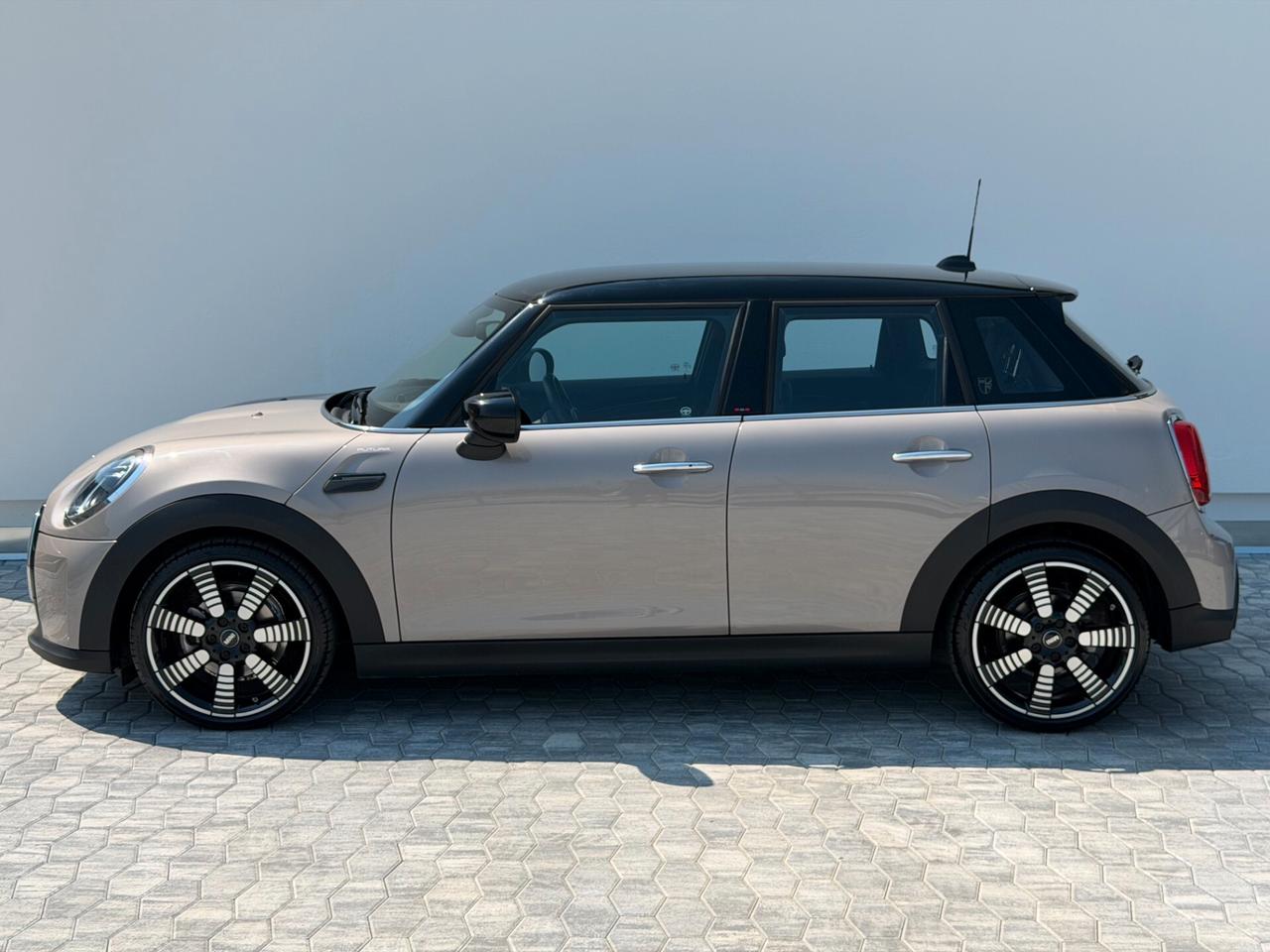 Mini 1.5 Cooper Yours Trim