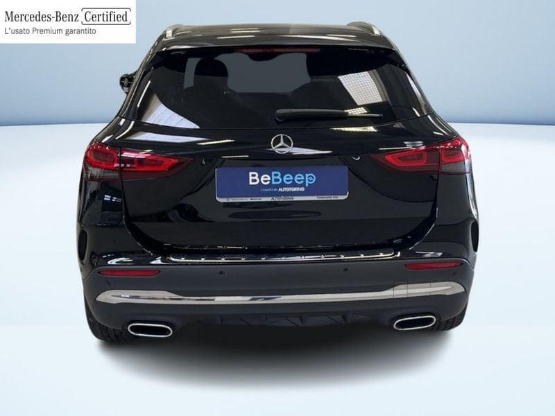 Mercedes-Benz GLA 200 D PREMIUM AUTO