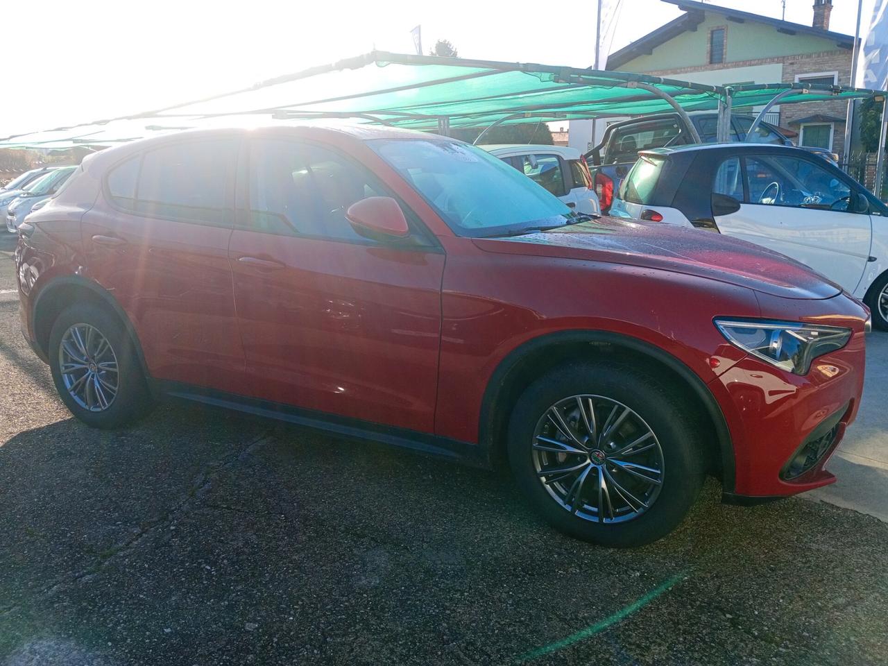 Alfa Romeo Stelvio 2.2 Turbodiesel 210 CV AT8 Q4 Executive
