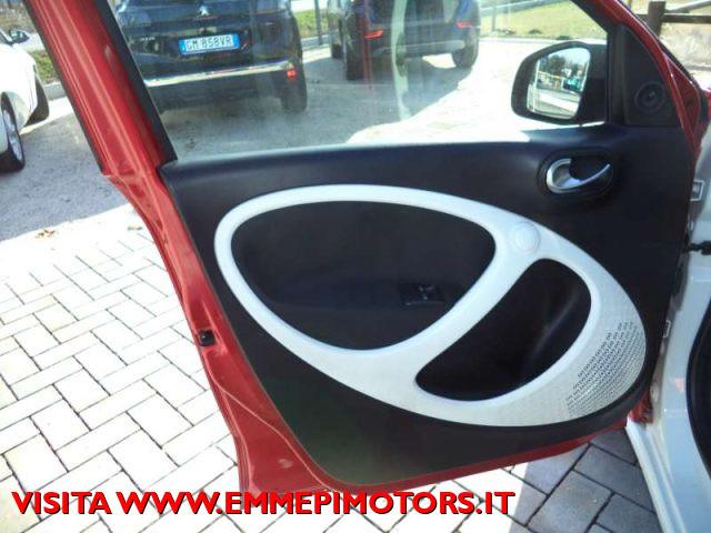 SMART ForFour 70 1.0 Passion