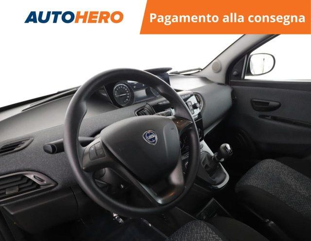 LANCIA Ypsilon 1.0 FireFly 5 porte S&S Hybrid Ecochic Silver
