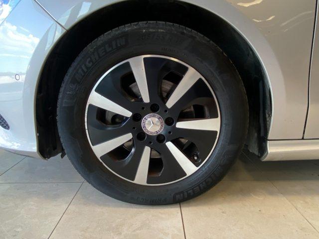 MERCEDES-BENZ CLA 180 d S.W. Automatic Business