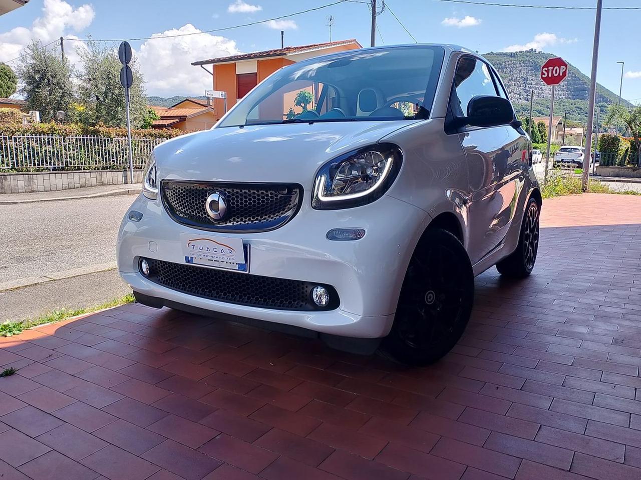 Smart ForTwo Proxy 1.0