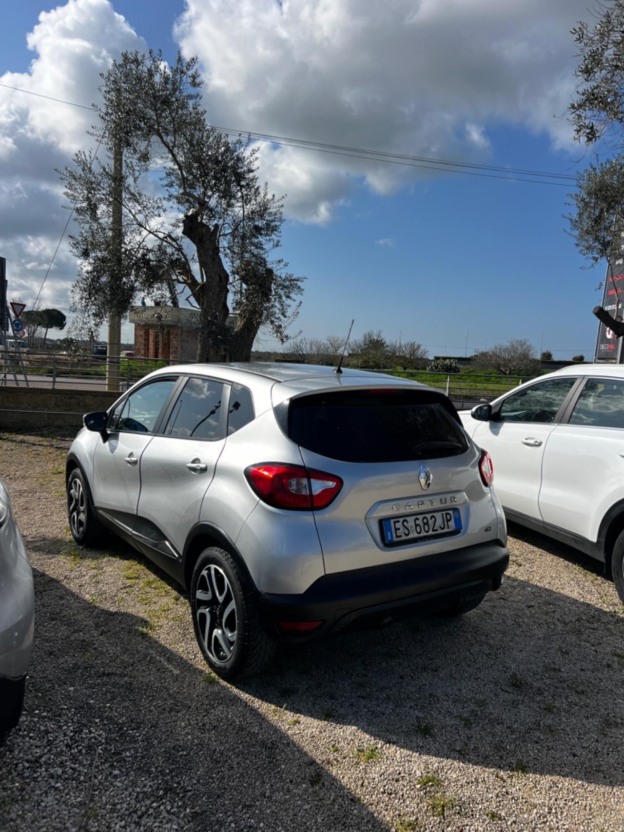 Renault Captur 1.5 dCi 8V 90 CV EDC Energy R-Link xfetta!!!