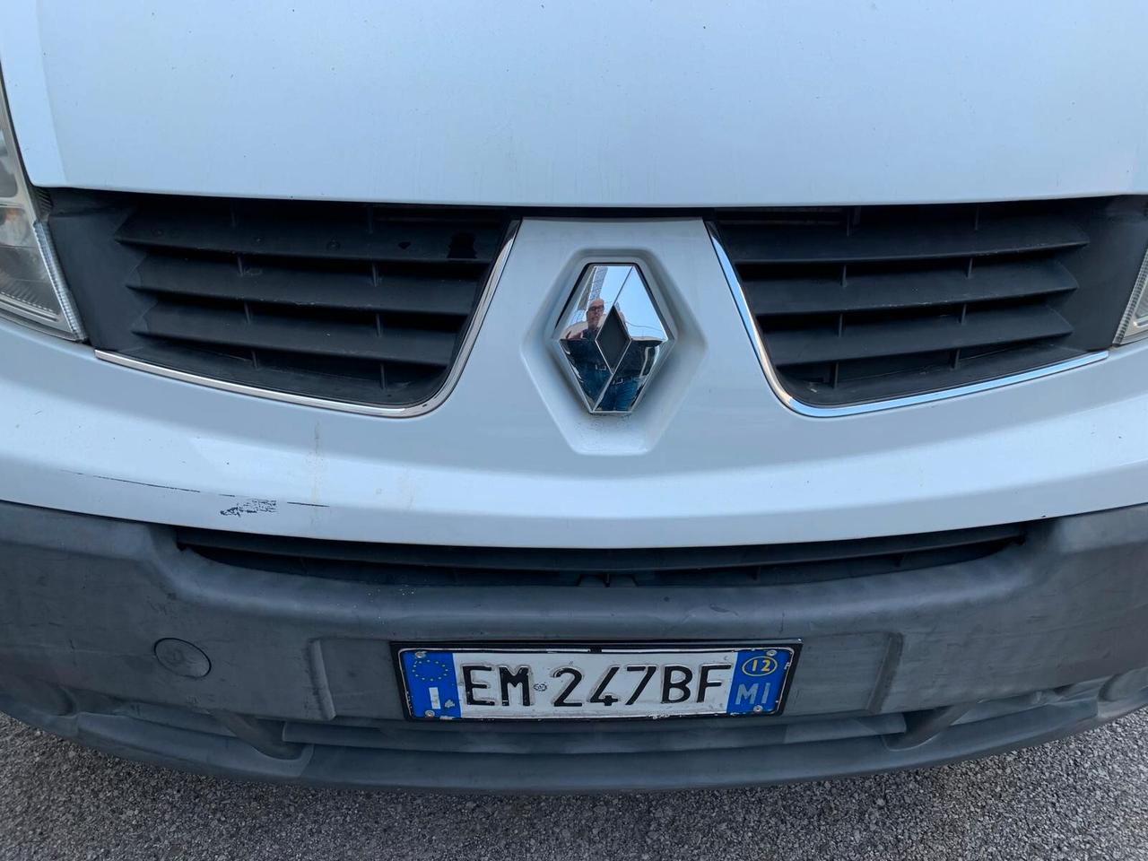 Renault Trafic T29 2.0 dCi/115 PC-TN Furgone DPF