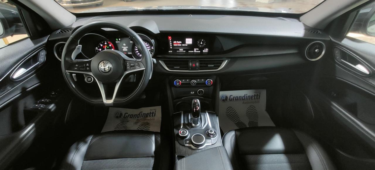 Alfa Romeo Stelvio 2.2t Business Q4 my19 210cv