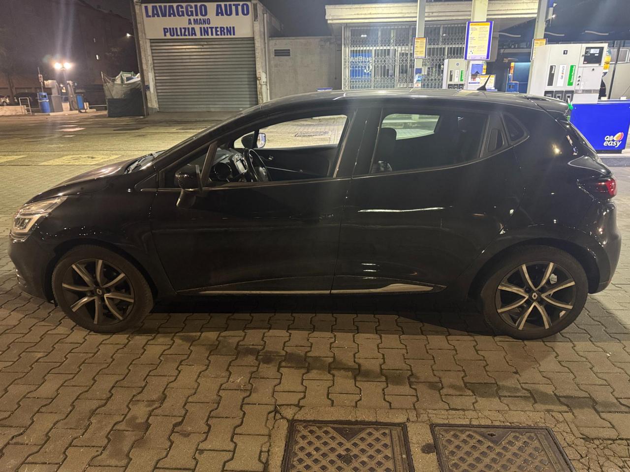 Renault Clio 5 Porte Clio 1.5 dci energy Intens 90cv edc **NEOPATENTATI**