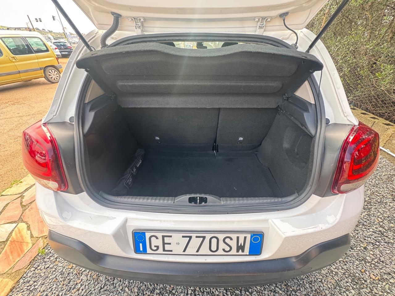 Citroen C3 BlueHDi 100 S&S Shine Pack