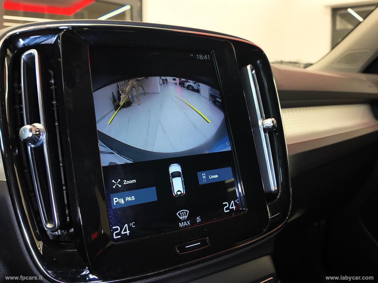 VOLVO XC40 D3 Geartronic Momentum Pro N1