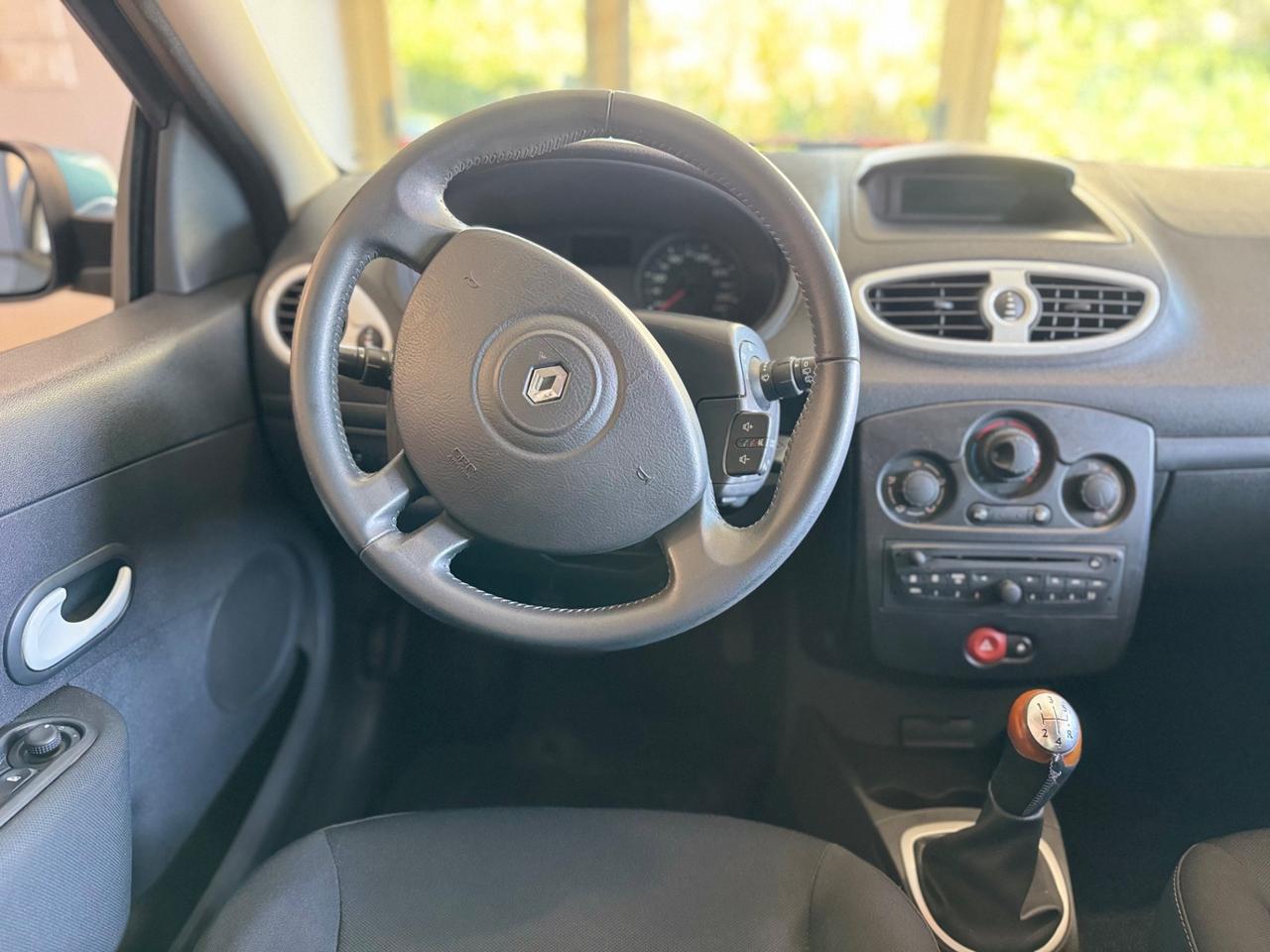 Renault Clio 1.2 16V 5 porte Live!