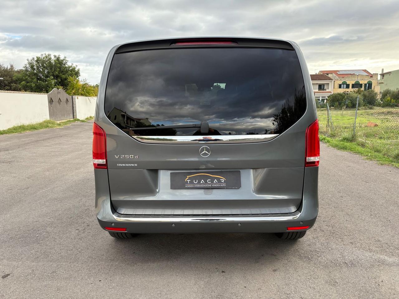 Mercedes-Benz V 250 D Sport #7468