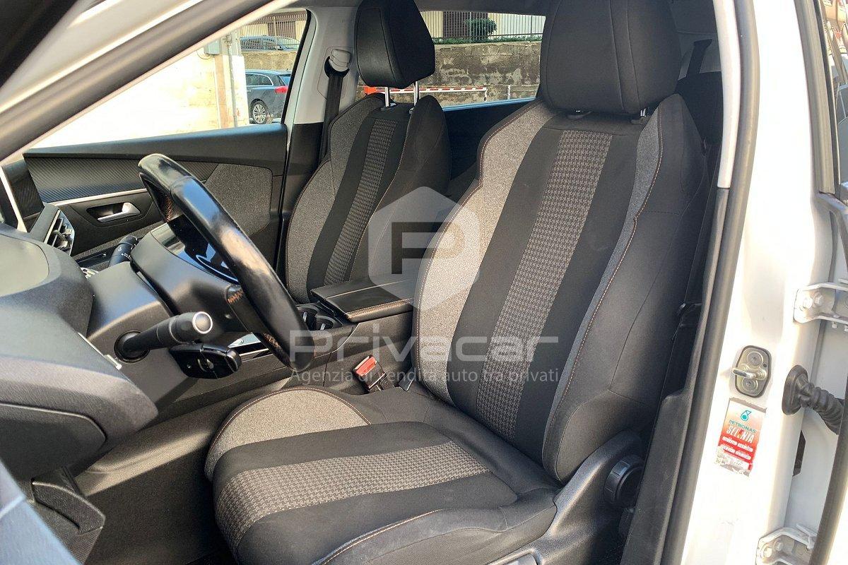 PEUGEOT 5008 BlueHDi 120 S&S Business