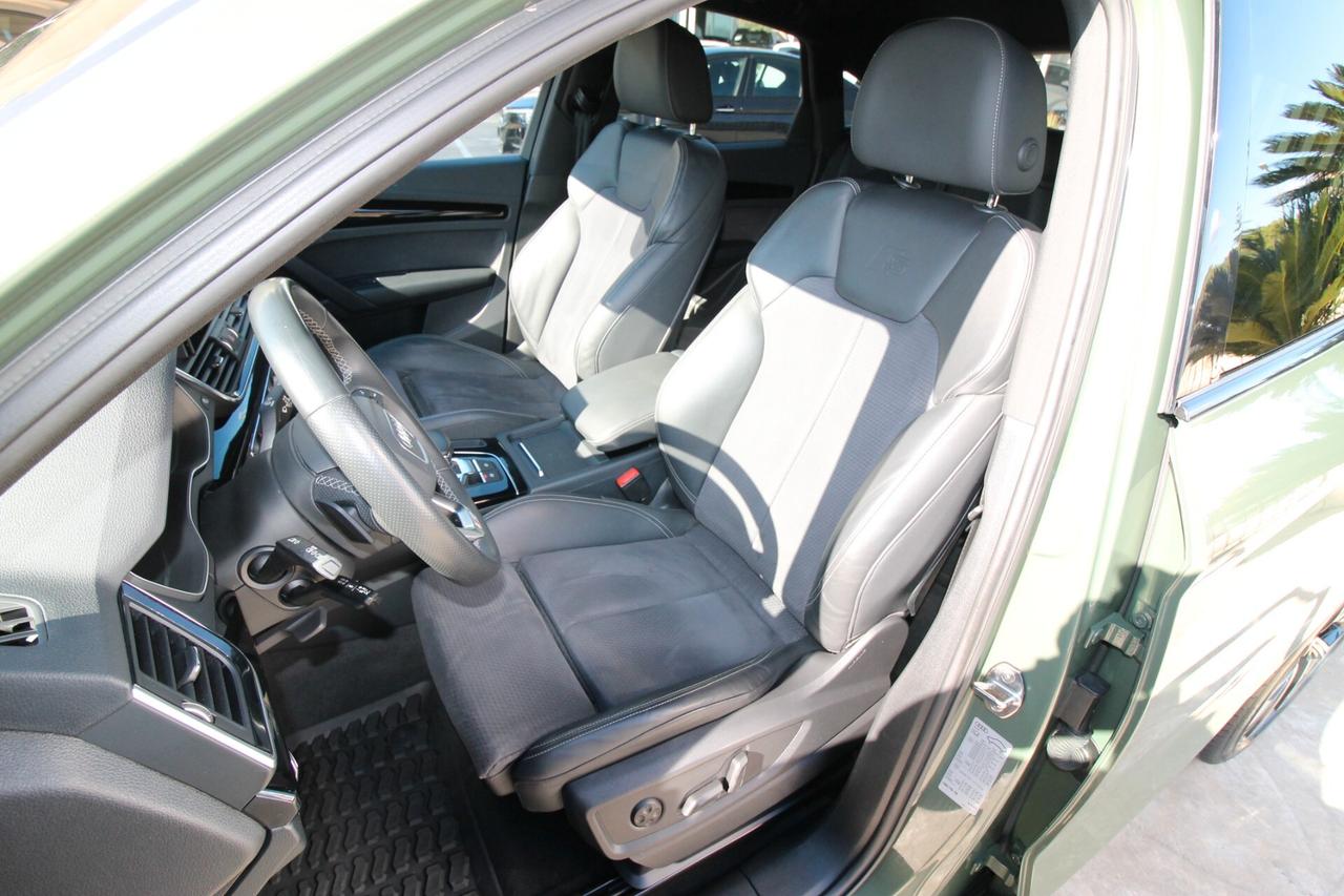 Audi Q5 SPB 40 TDI 204 Identity Black |10.2023