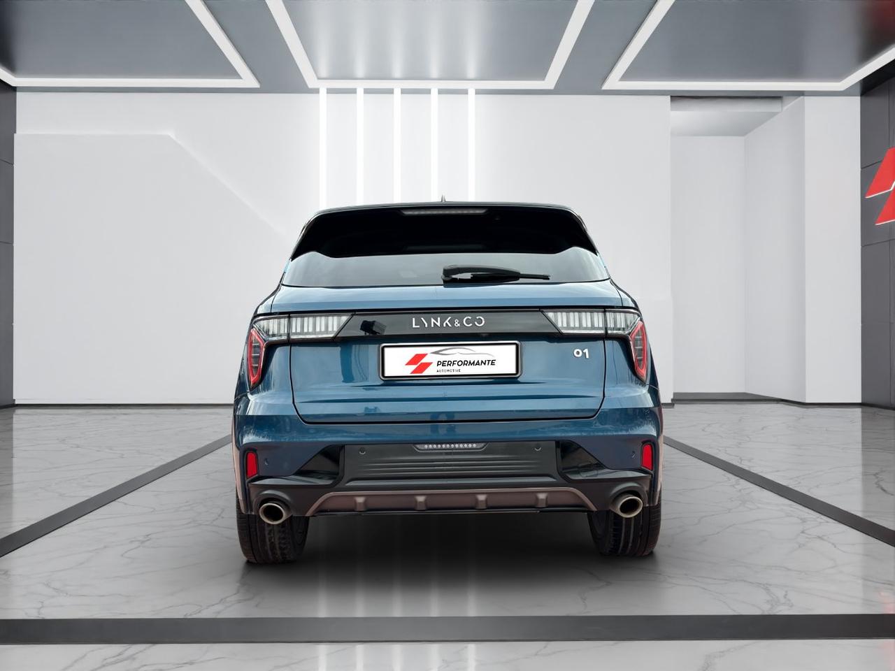 Lynk & Co 01 1.5 td phev auto