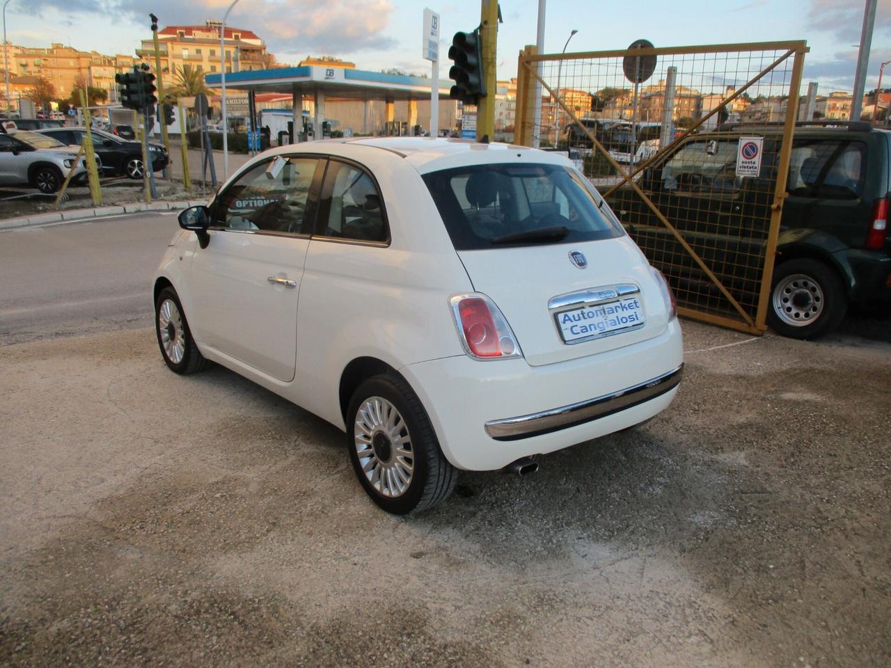 Fiat 500 1.2 Lounge MOLTO BELLA 2012