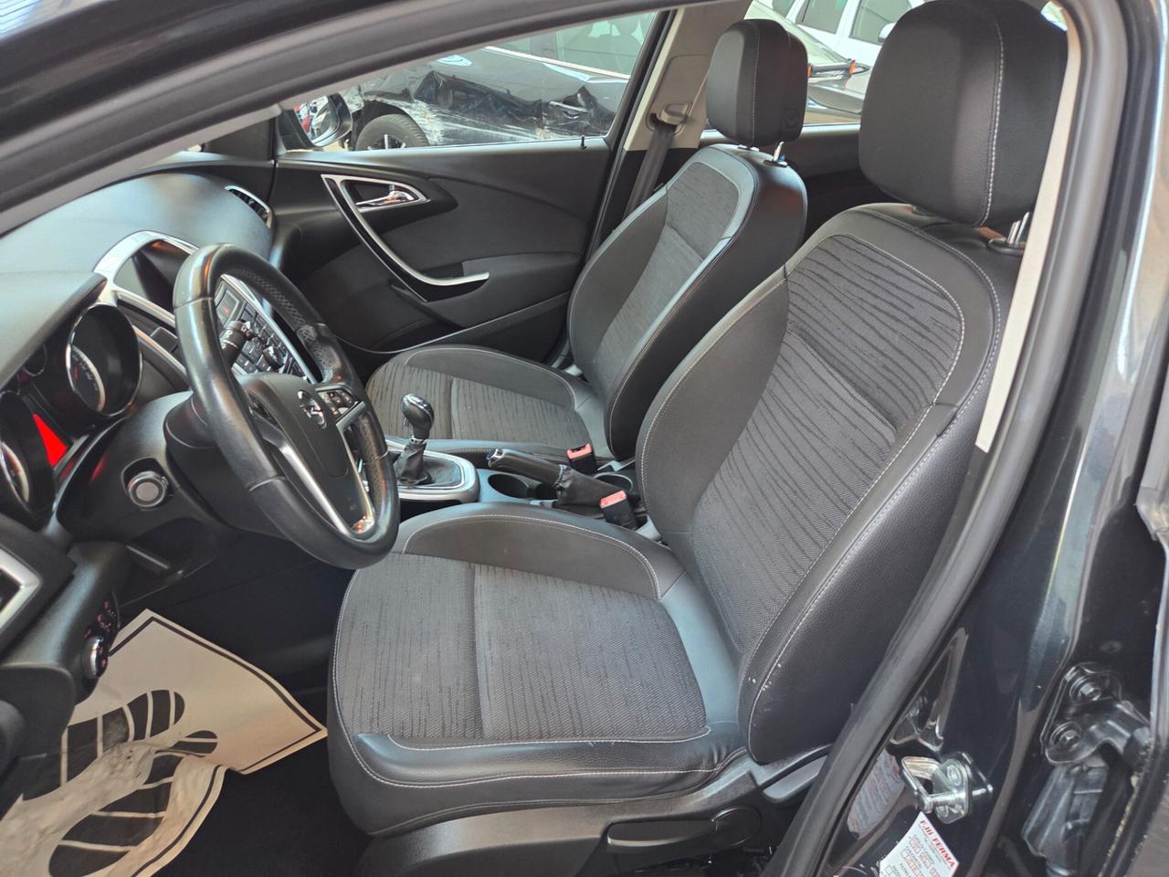 Opel Astra 1.7 CDTI 110CV Sports Tourer Elective