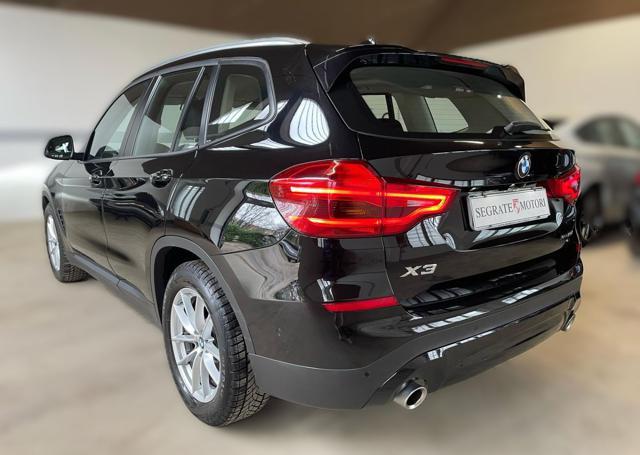 BMW X3 xDrive20i Business Advantage