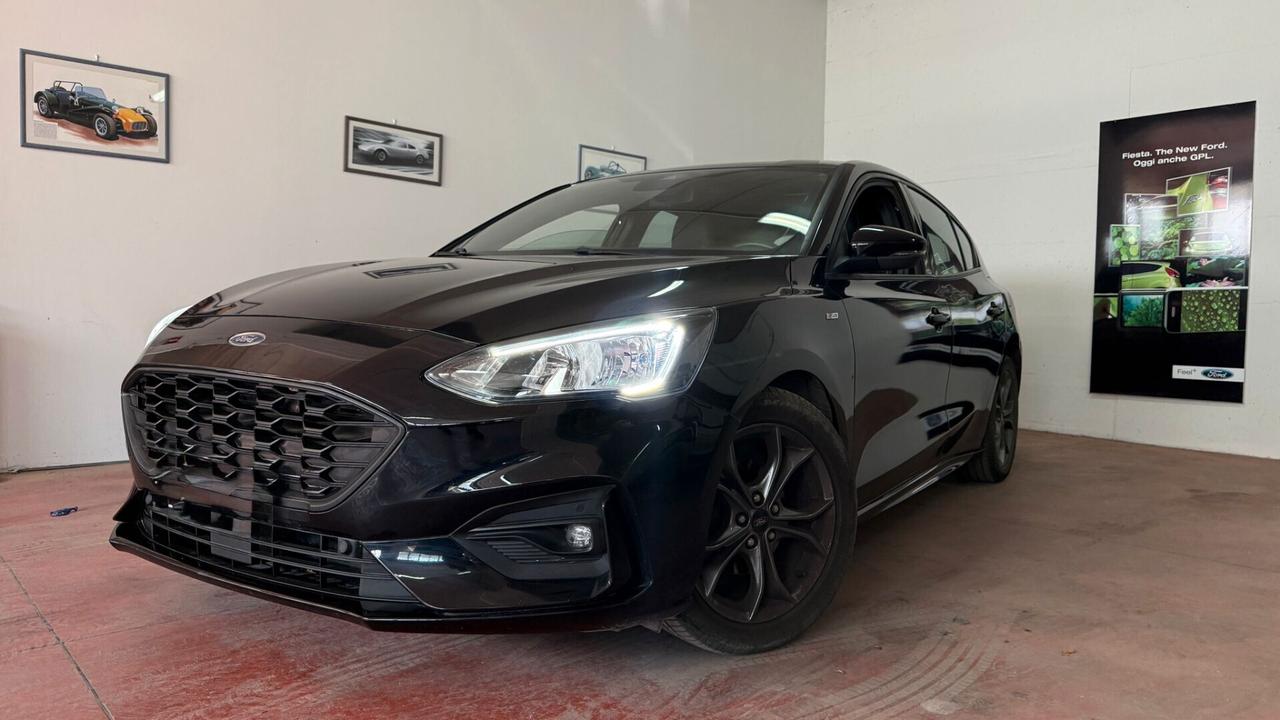 Ford Focus 1.0 EcoBoost 125 CV 5p. ST-Line pelle led navi android auto