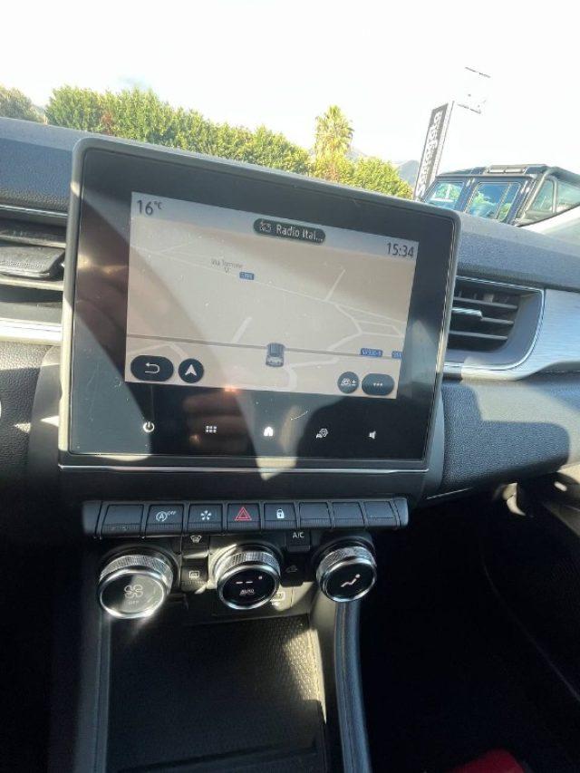 RENAULT Captur Blue dCi 115 CV EDC Intens