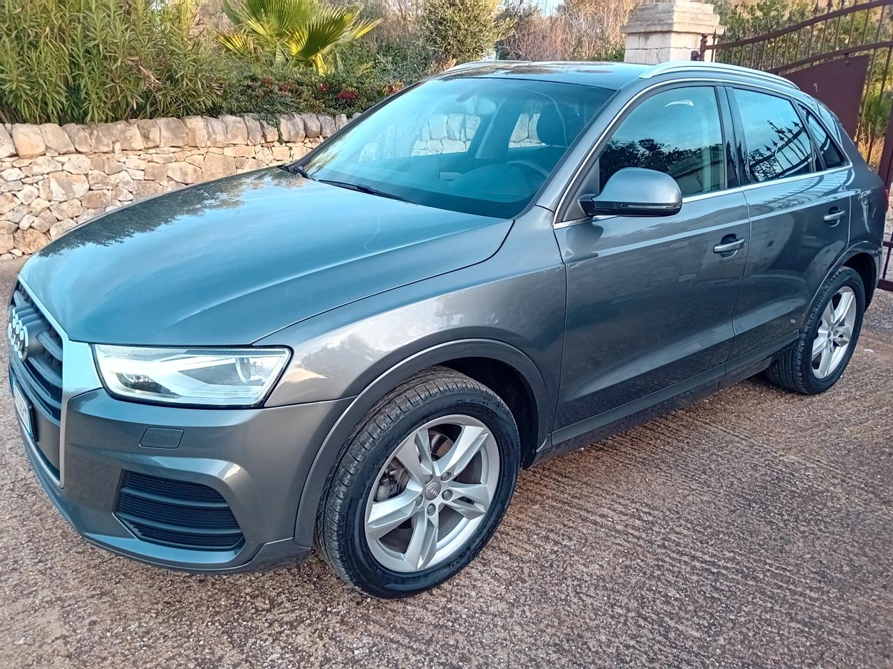 Audi Q3 2.0 TDI 150 CV Sport