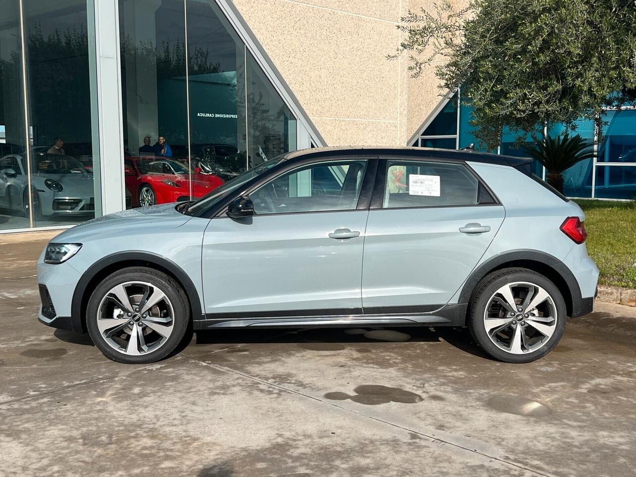 Audi A1 allstreet 30 possibilità noleggio no scoring