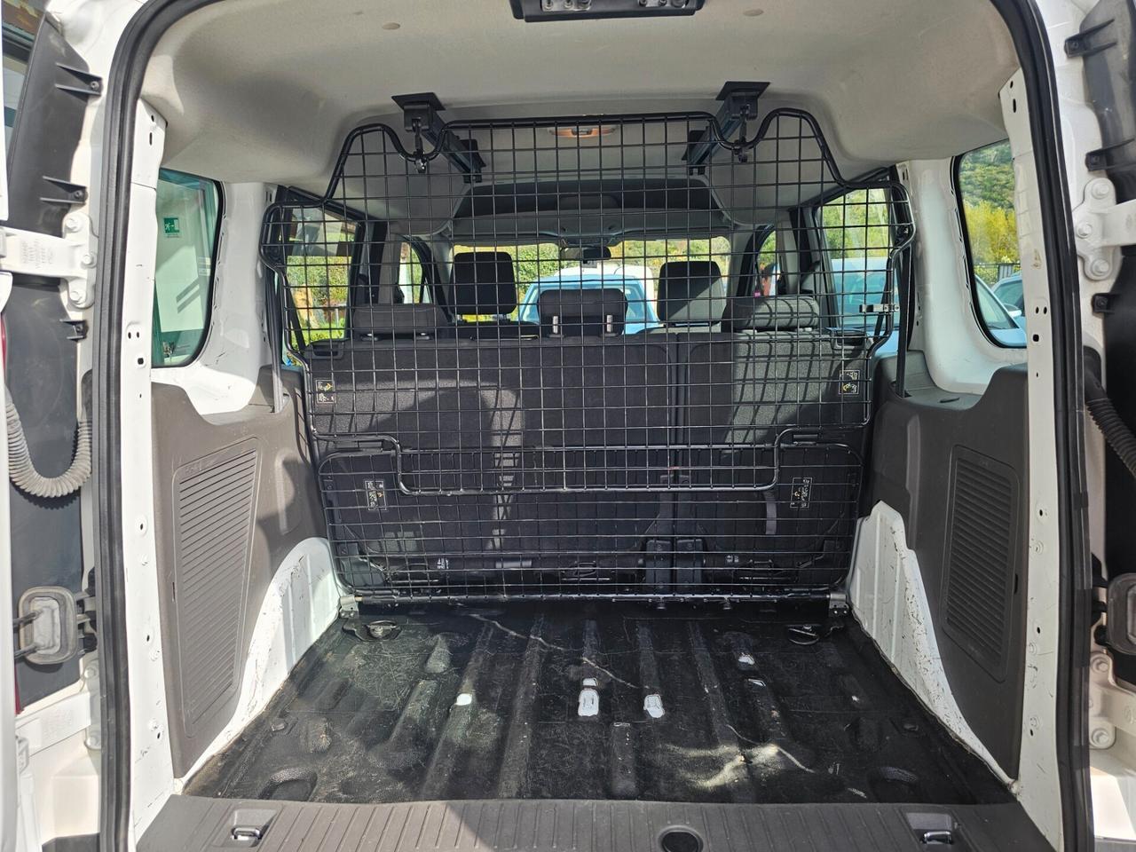 Ford Transit Connect 1.5 TDCi 100CV PC Combi Trend N1