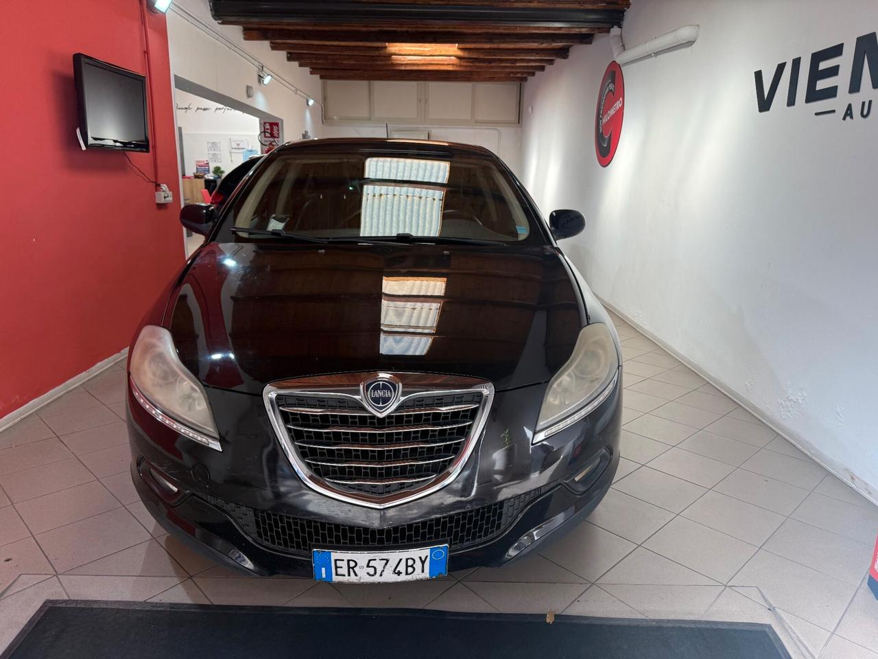 Lancia Delta 1.6 MJT DPF Gold