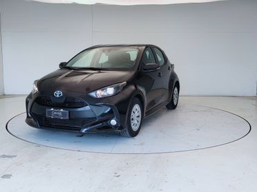 TOYOTA Yaris IV 2020 - Yaris 1.5h Active