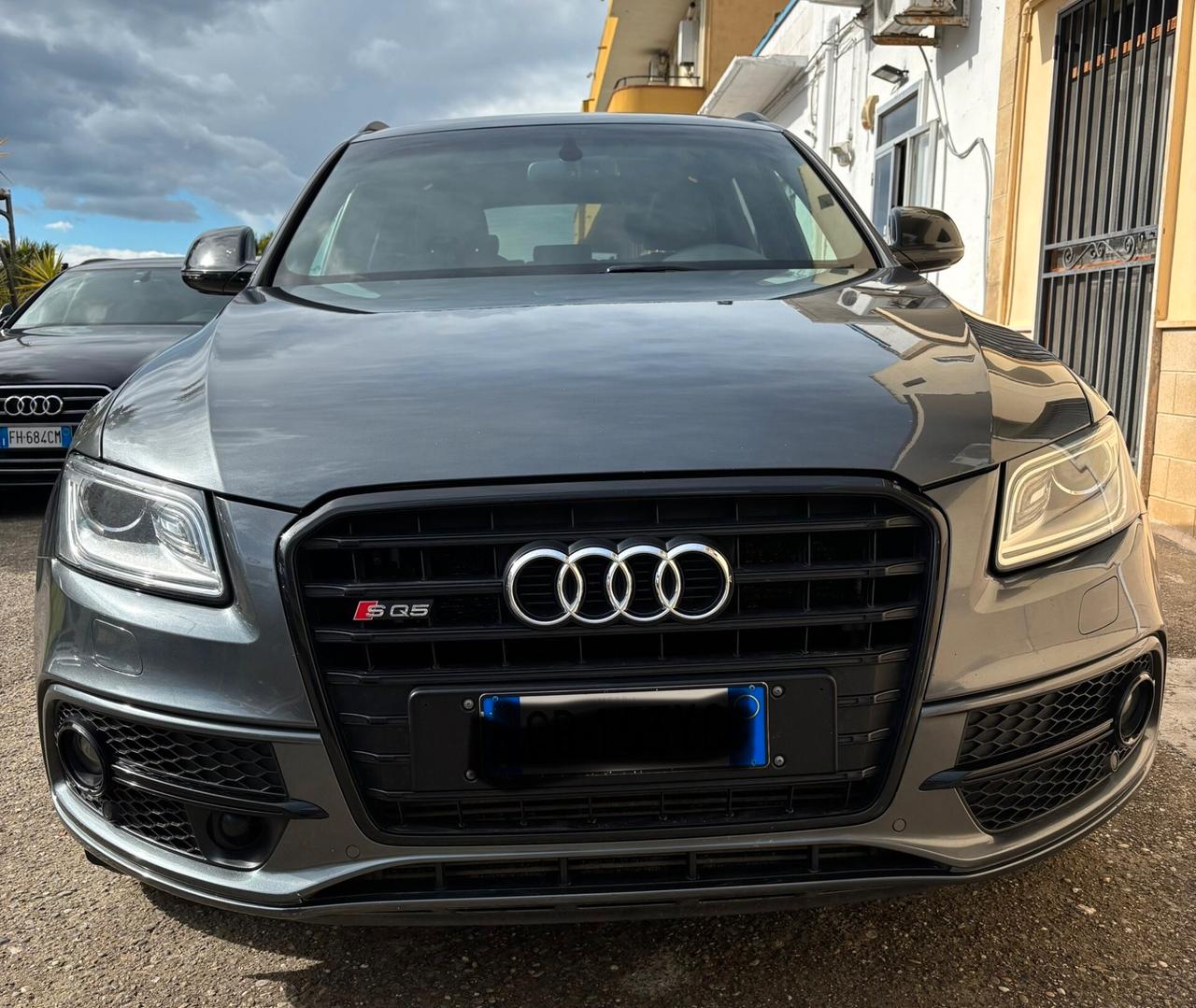 Audi SQ5 3.0 V6 TDI plus Biturbo quattro tiptronic Business