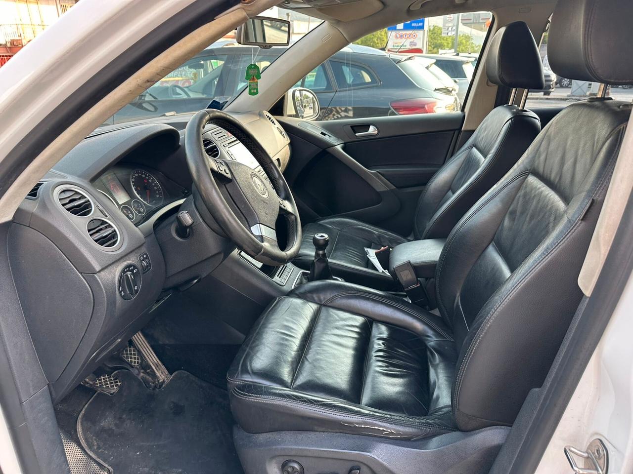 Volkswagen Tiguan 2.0 16V TDI DPF Trend & Fun (18°)