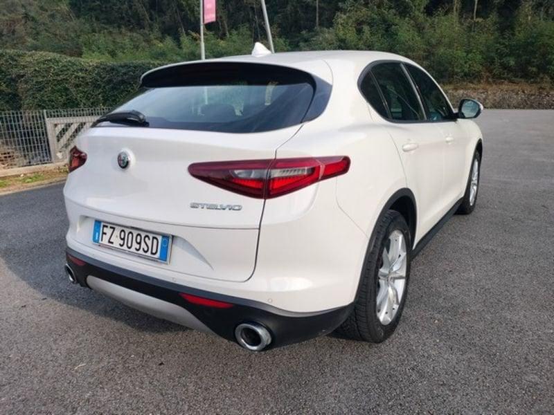 Alfa Romeo Stelvio 2.2 Turbodiesel 190 CV AT8 RWD Executive