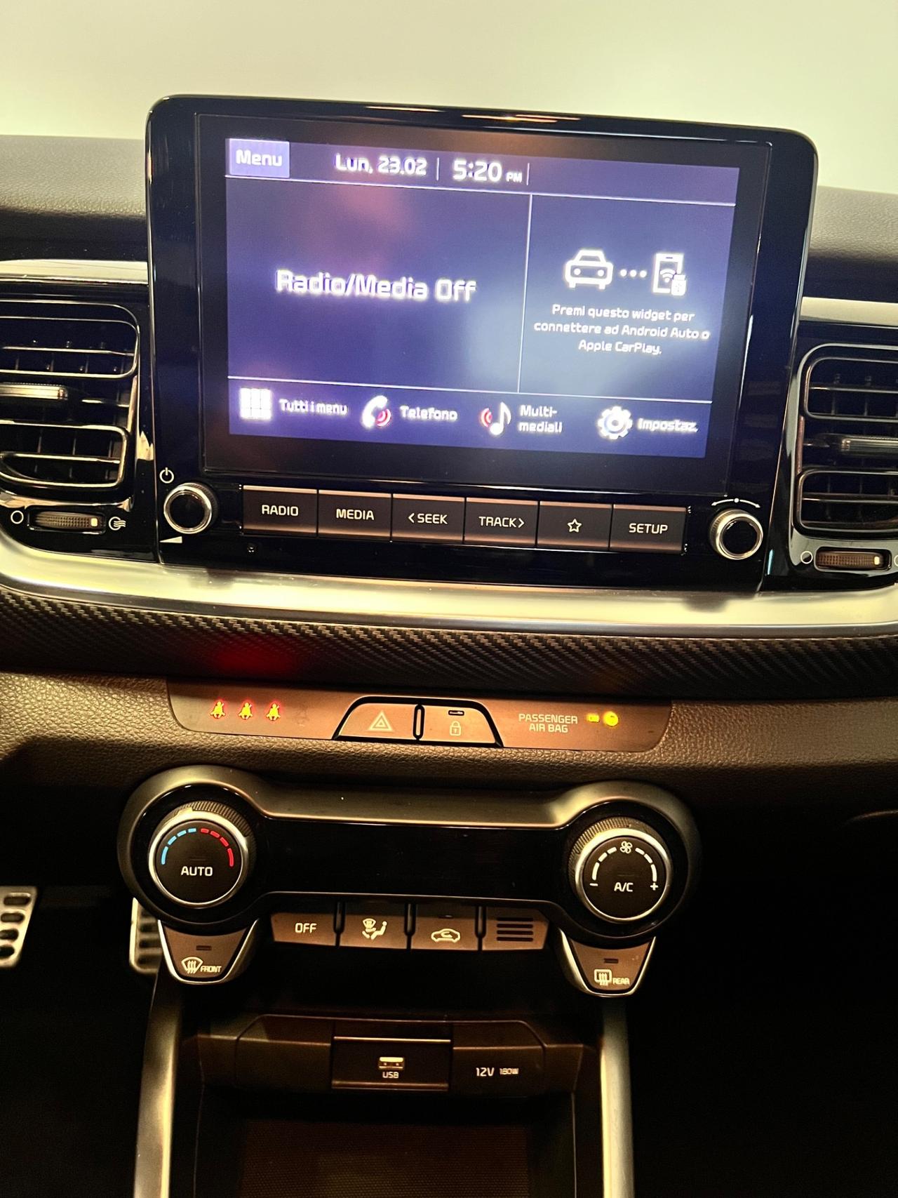 Kia Stonic 1.0 T-GDi 100 CV MHEV iMT GT Line