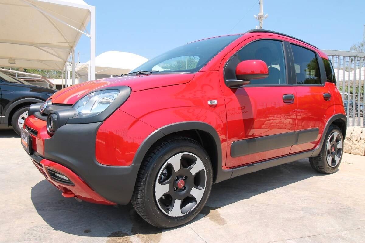 Fiat Panda Cross 1.0 Hybrid 70|2024
