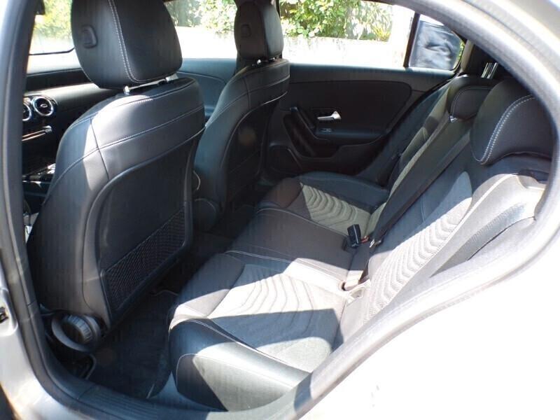 Mercedes-Benz A 180d Autom *FULL OPT.* come NUOVA