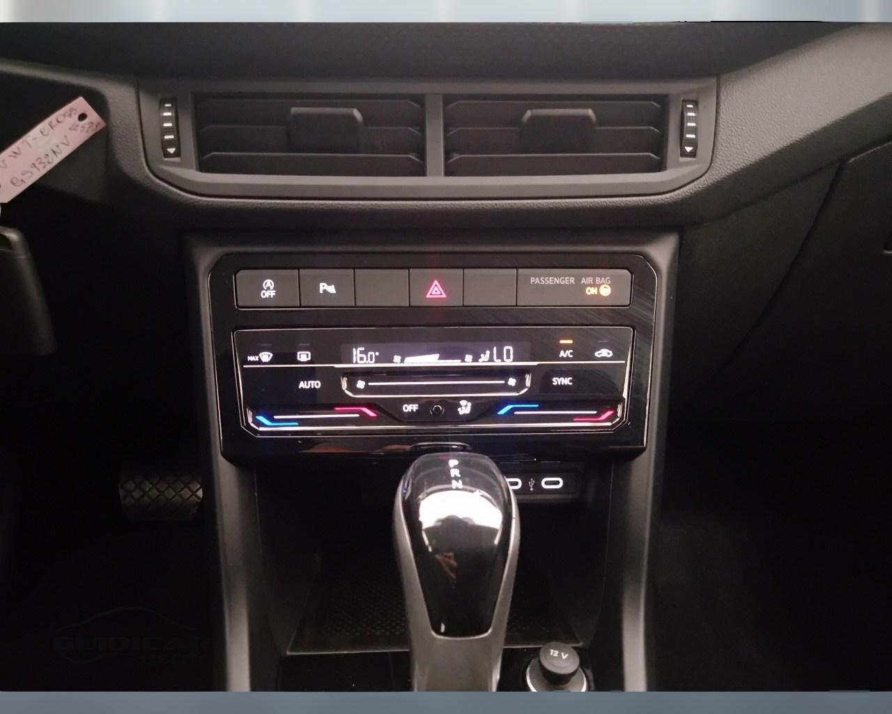 VOLKSWAGEN T-Cross 2019 - T-Cross 1.0 tsi Style 110cv dsg