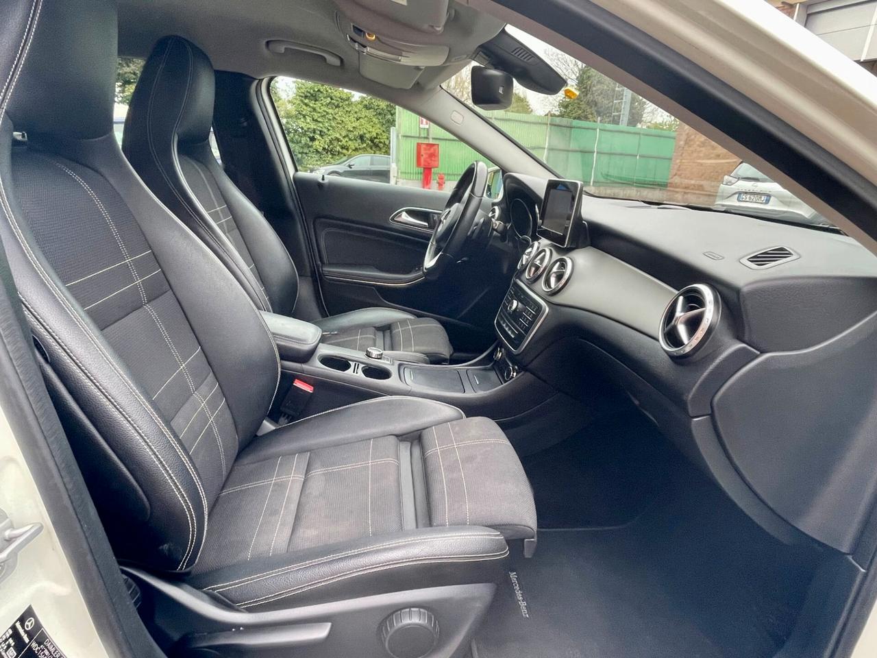 Mercedes-benz GLA 180 d Automatica- TUTTA TAGLIANDATA CON FATTURE