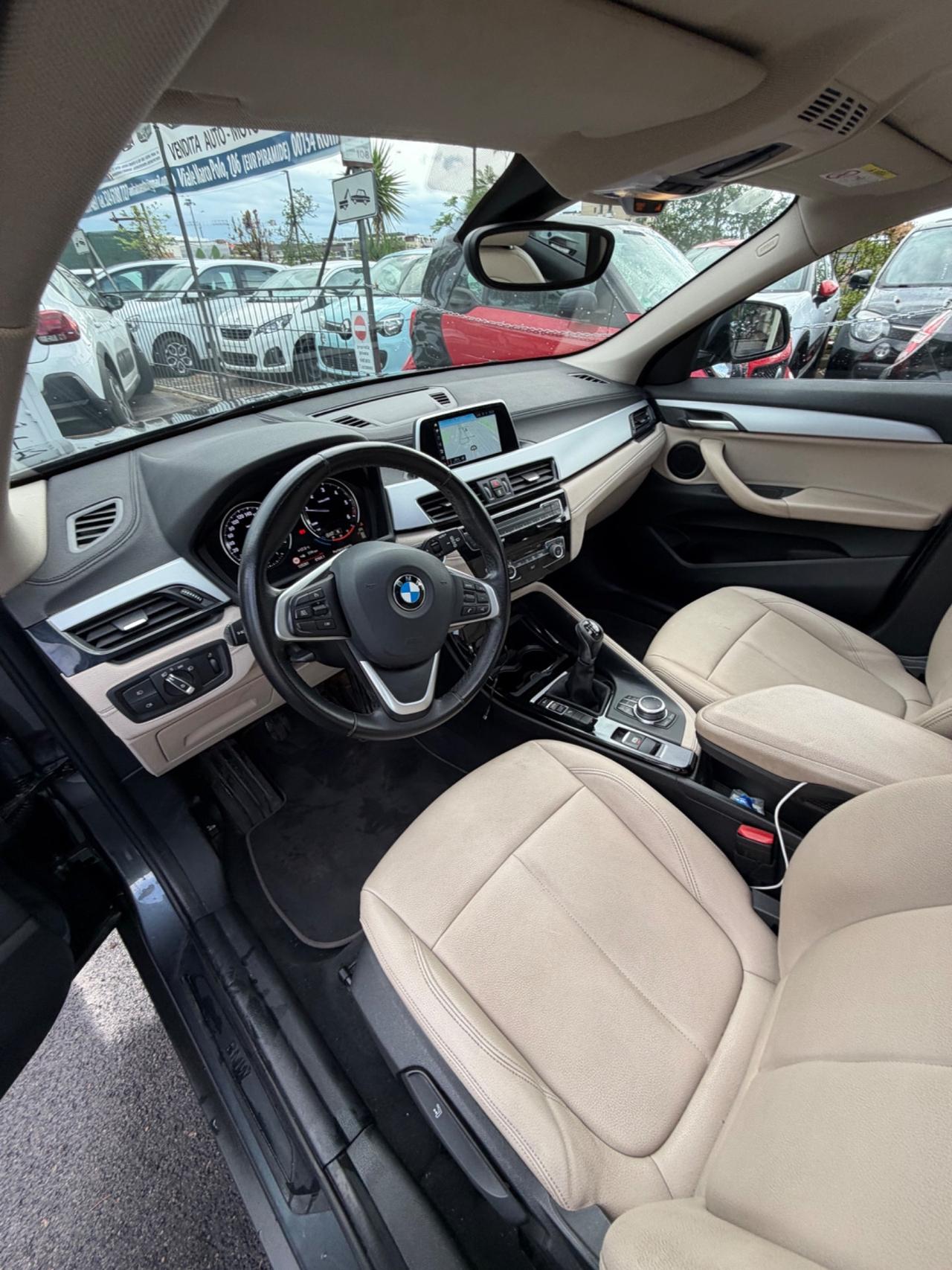 Bmw X2 sDrive18d Business Tetto Cambio Manuale Pelle Pack luci