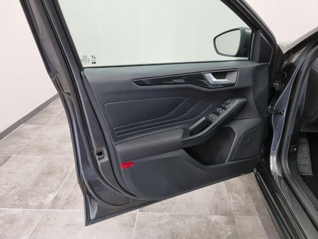 FORD Focus 1.0 EcoBoost Hybrid 155 CV Powershift SW ST-line