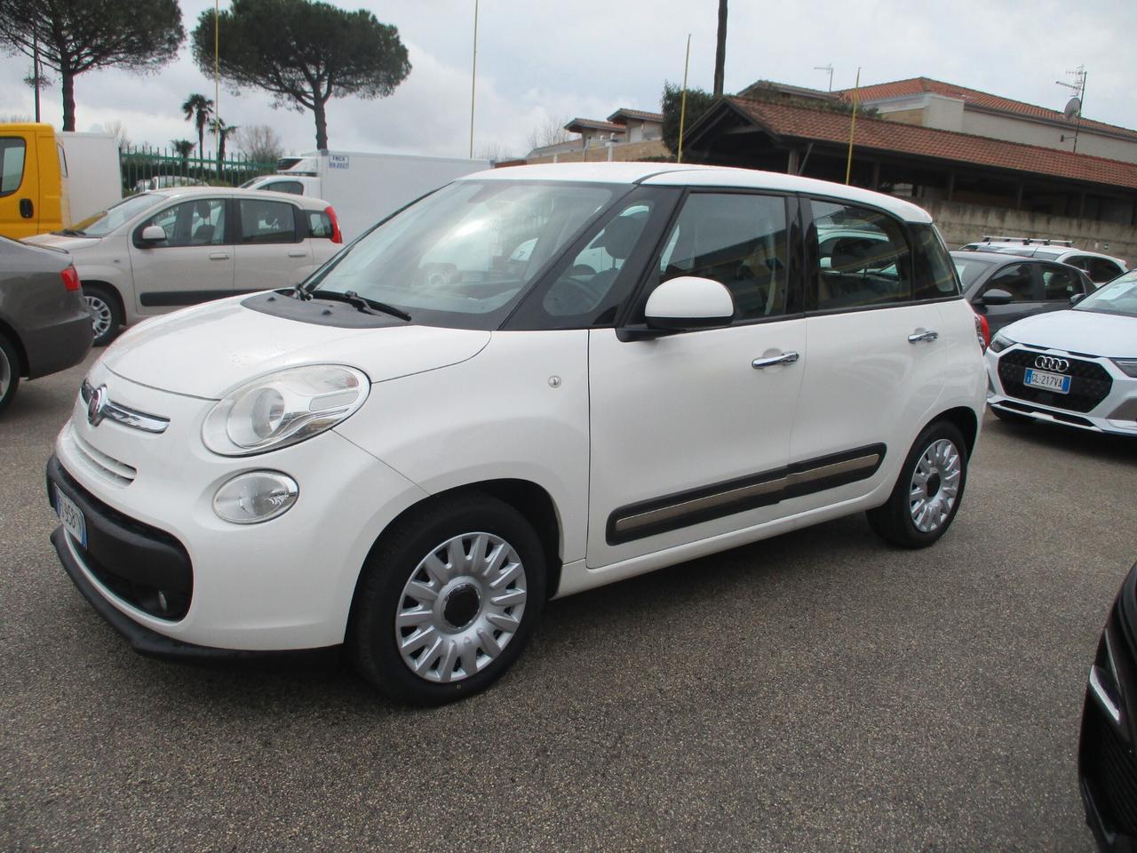 Fiat 500L 1.6 120CV E6 N1 AUTOCARRO 4P NAVIG TAGLIANDAT