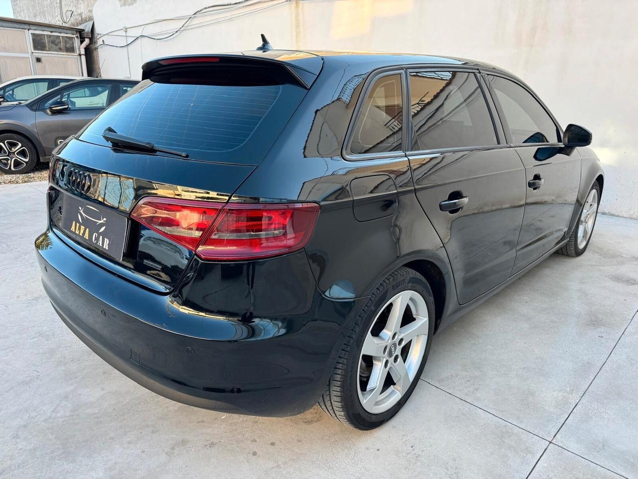 AUDI A3 1.6 TDI 110CV 2015!!!