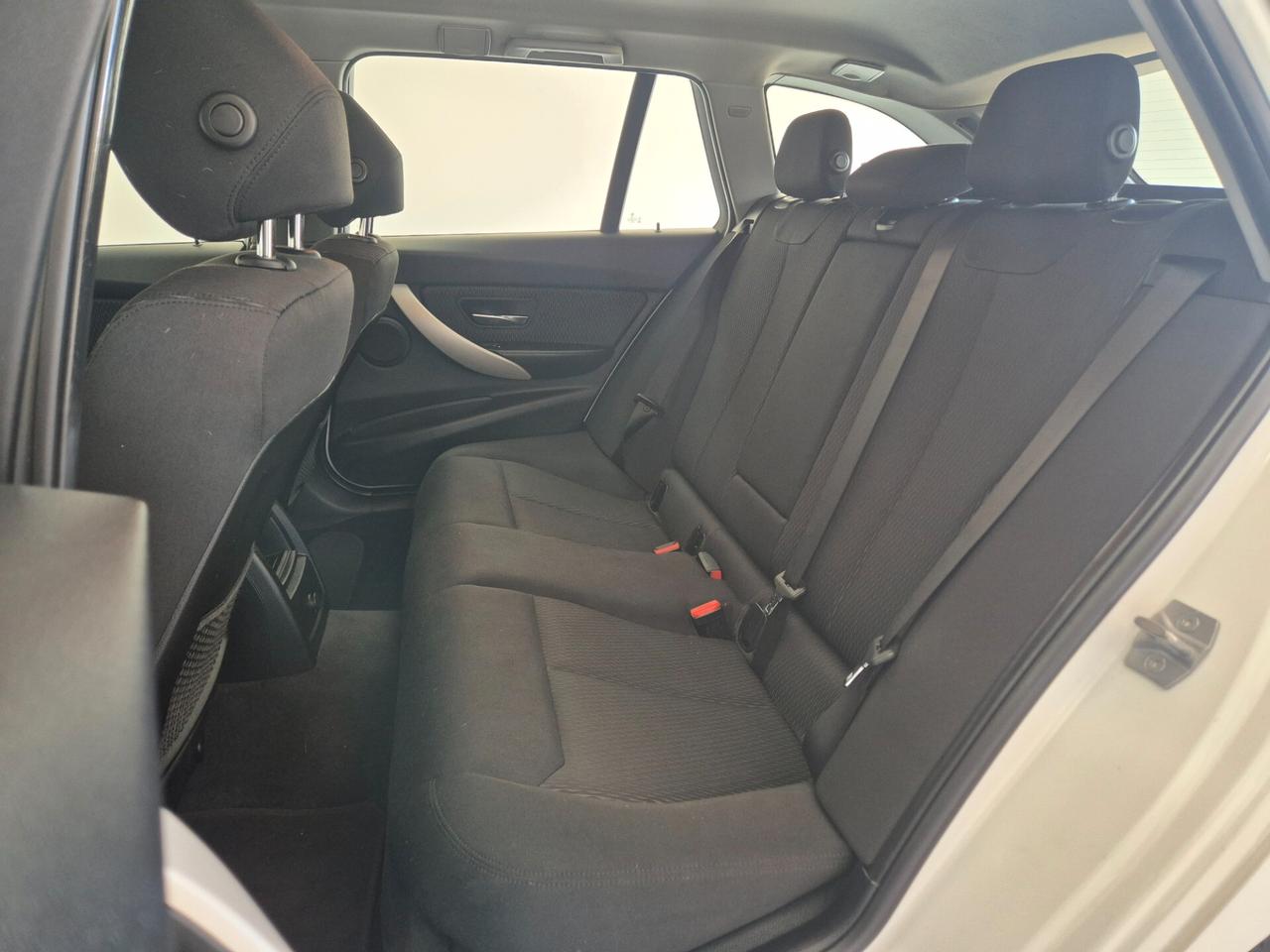 Bmw 318 d Touring Business Advantage aut.