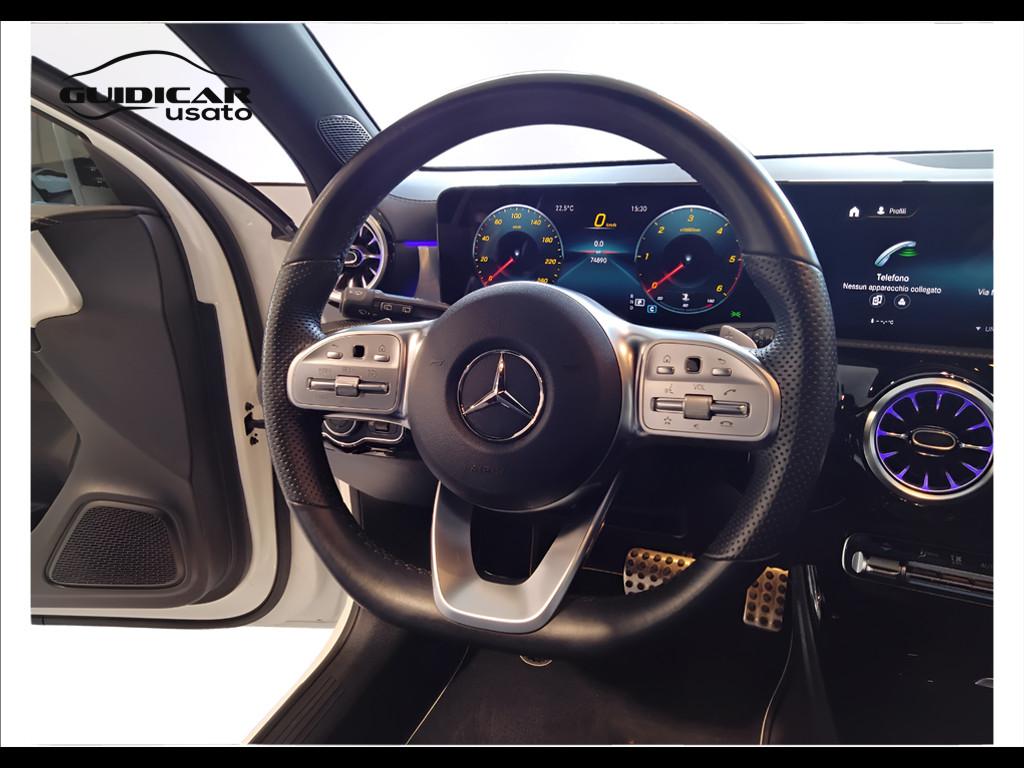 Mercedes-Benz Classe A - W177 2018 - A 180 d Premium Night edition
