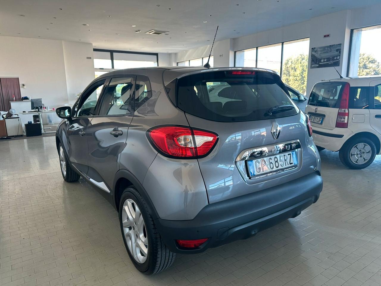 Renault Captur 1.5 dCi 8V 90 CV CAMBIO AUTOMATICO